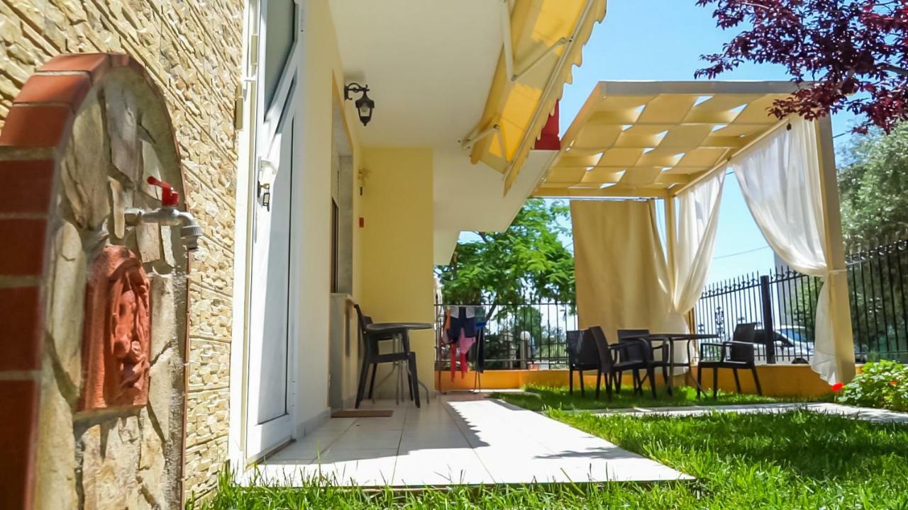 Golden View Studios Hriszí Amudiá Kültér fotó